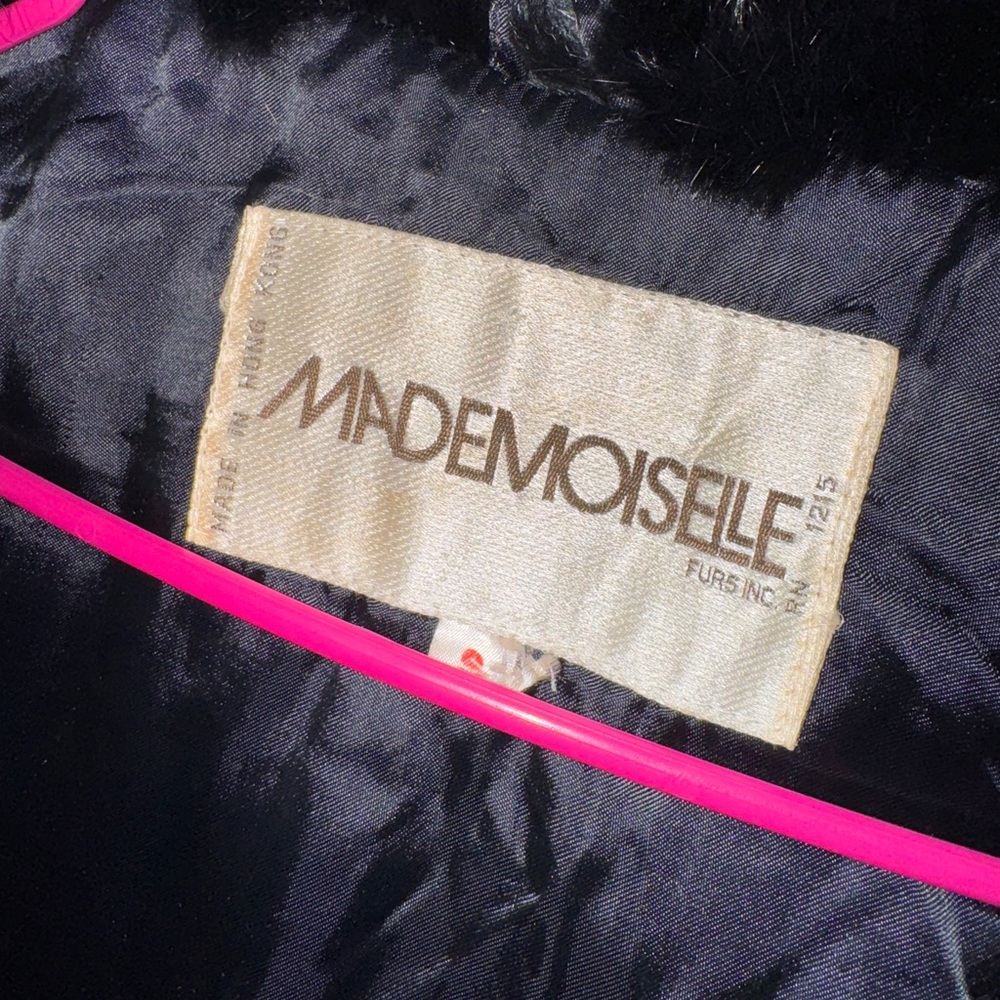 Luxurious Black Rabbit Fur Jacket - Picture 3 of 5